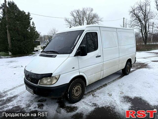 Белый Мерседес Sprinter, объемом двигателя 2.1 л и пробегом 612 тыс. км за 7900 $, фото 1 на Automoto.ua