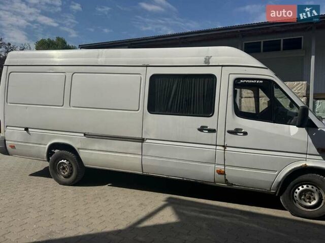 Білий Мерседес Sprinter, об'ємом двигуна 2.7 л та пробігом 530 тис. км за 8000 $, фото 4 на Automoto.ua