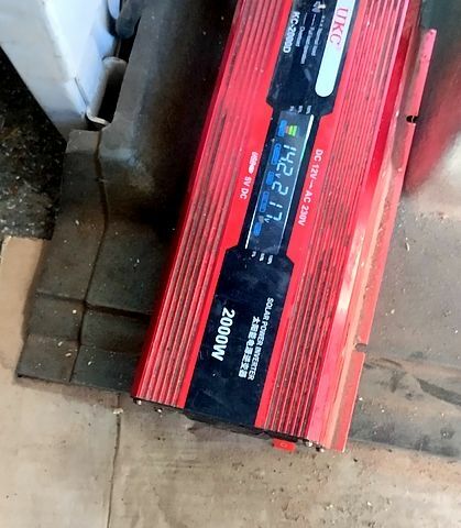 Білий Мерседес Sprinter, об'ємом двигуна 2.1 л та пробігом 641 тис. км за 10000 $, фото 4 на Automoto.ua