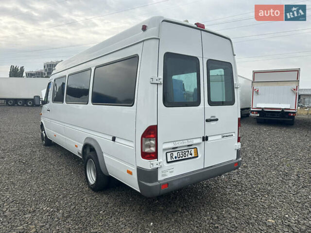 Белый Мерседес Sprinter, объемом двигателя 2.7 л и пробегом 102 тыс. км за 24700 $, фото 10 на Automoto.ua