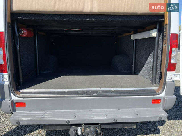 Білий Мерседес Sprinter, об'ємом двигуна 2.7 л та пробігом 314 тис. км за 19999 $, фото 34 на Automoto.ua