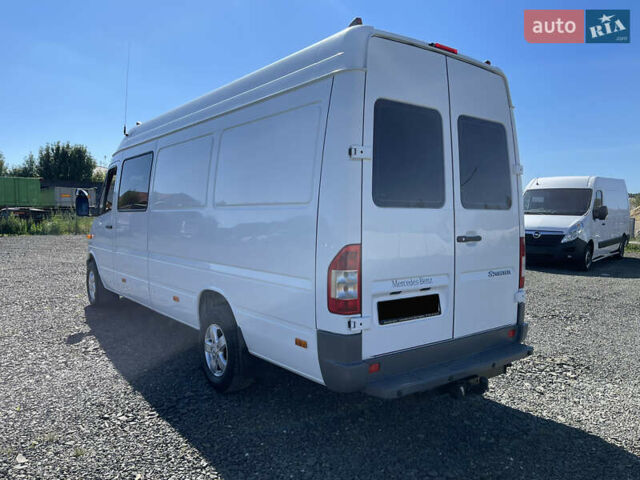 Білий Мерседес Sprinter, об'ємом двигуна 2.7 л та пробігом 314 тис. км за 19999 $, фото 47 на Automoto.ua