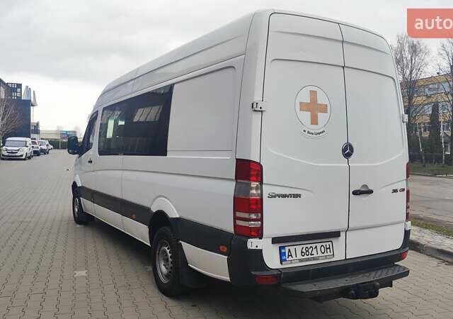 Белый Мерседес Sprinter, объемом двигателя 2.15 л и пробегом 485 тыс. км за 10900 $, фото 4 на Automoto.ua