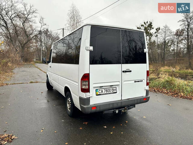 Белый Мерседес Sprinter, объемом двигателя 2.15 л и пробегом 350 тыс. км за 6999 $, фото 6 на Automoto.ua