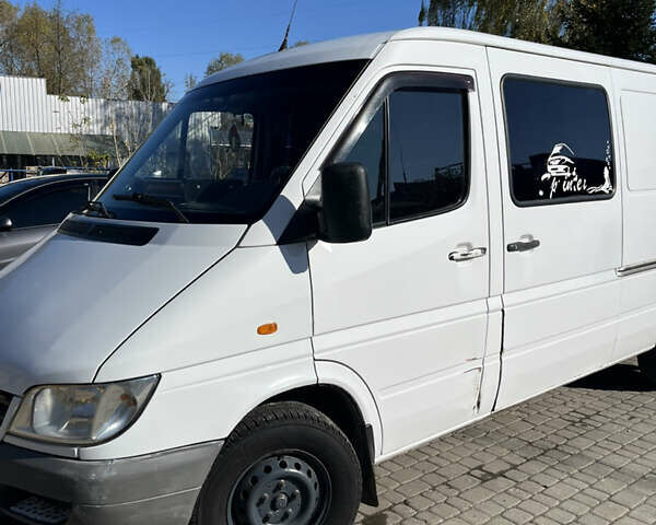 Білий Мерседес Sprinter, об'ємом двигуна 2.15 л та пробігом 41 тис. км за 6500 $, фото 3 на Automoto.ua