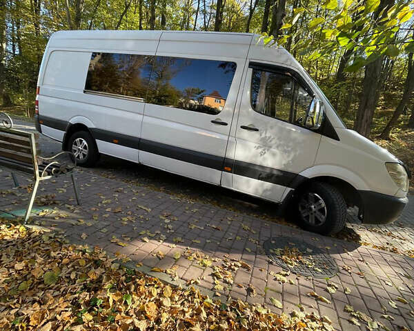 Білий Мерседес Sprinter, об'ємом двигуна 0 л та пробігом 1000 тис. км за 15000 $, фото 1 на Automoto.ua