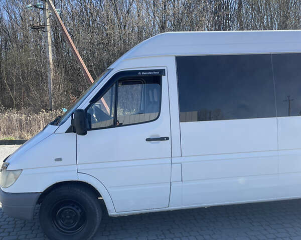 Білий Мерседес Sprinter, об'ємом двигуна 2.2 л та пробігом 573 тис. км за 6500 $, фото 6 на Automoto.ua