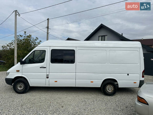Білий Мерседес Sprinter, об'ємом двигуна 2.69 л та пробігом 465 тис. км за 10800 $, фото 2 на Automoto.ua