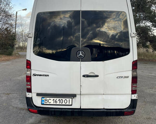 Білий Мерседес Sprinter, об'ємом двигуна 2.15 л та пробігом 450 тис. км за 8500 $, фото 4 на Automoto.ua