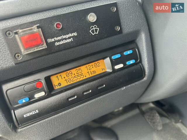 Белый Мерседес Sprinter, объемом двигателя 2.7 л и пробегом 102 тыс. км за 24700 $, фото 39 на Automoto.ua