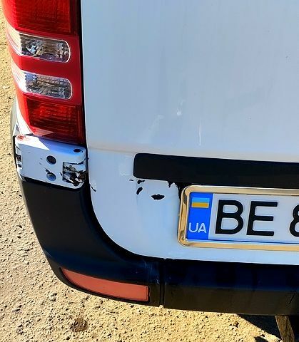 Білий Мерседес Sprinter, об'ємом двигуна 2.1 л та пробігом 641 тис. км за 10000 $, фото 6 на Automoto.ua