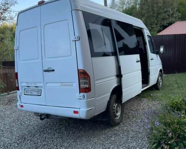 Белый Мерседес Sprinter, объемом двигателя 0 л и пробегом 295 тыс. км за 7800 $, фото 6 на Automoto.ua