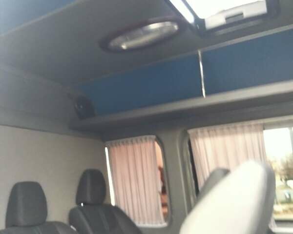 Білий Мерседес Sprinter, об'ємом двигуна 2.15 л та пробігом 8 тис. км за 14500 $, фото 4 на Automoto.ua