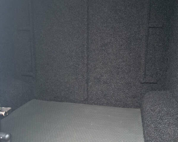 Белый Мерседес Sprinter, объемом двигателя 2.1 л и пробегом 340 тыс. км за 10800 $, фото 10 на Automoto.ua