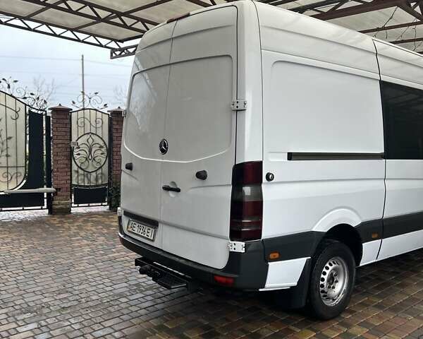 Білий Мерседес Sprinter, об'ємом двигуна 3 л та пробігом 570 тис. км за 16000 $, фото 4 на Automoto.ua