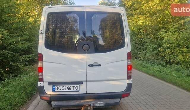 Белый Мерседес Sprinter, объемом двигателя 2.1 л и пробегом 600 тыс. км за 9450 $, фото 16 на Automoto.ua