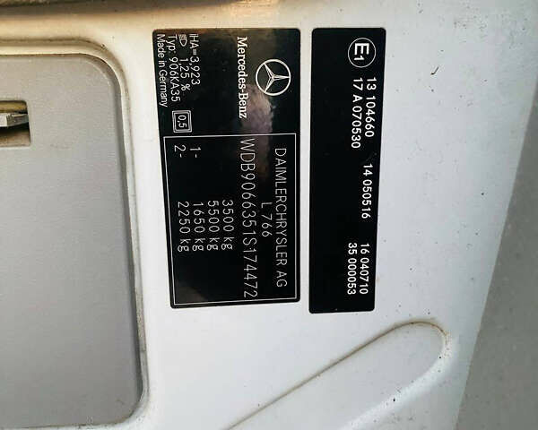 Белый Мерседес Sprinter, объемом двигателя 2.2 л и пробегом 500 тыс. км за 9400 $, фото 16 на Automoto.ua