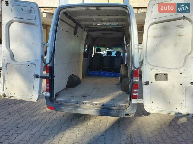 Білий Мерседес Sprinter, об'ємом двигуна 0 л та пробігом 550 тис. км за 10000 $, фото 7 на Automoto.ua