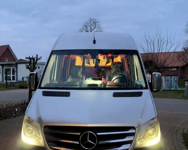 Білий Мерседес Sprinter, об'ємом двигуна 3 л та пробігом 530 тис. км за 24196 $, фото 4 на Automoto.ua