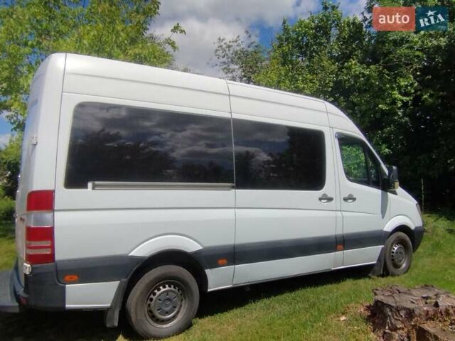 Белый Мерседес Sprinter, объемом двигателя 2.1 л и пробегом 704 тыс. км за 11950 $, фото 1 на Automoto.ua