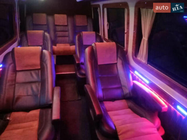 Белый Мерседес Sprinter, объемом двигателя 2.15 л и пробегом 735 тыс. км за 19500 $, фото 1 на Automoto.ua