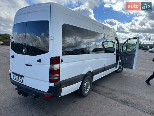 Белый Мерседес Sprinter, объемом двигателя 2.2 л и пробегом 240 тыс. км за 14200 $, фото 17 на Automoto.ua