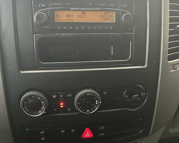 Білий Мерседес Sprinter, об'ємом двигуна 3 л та пробігом 570 тис. км за 16000 $, фото 7 на Automoto.ua