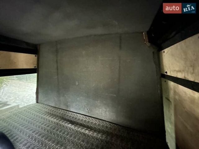 Білий Мерседес Sprinter, об'ємом двигуна 3 л та пробігом 570 тис. км за 16000 $, фото 19 на Automoto.ua