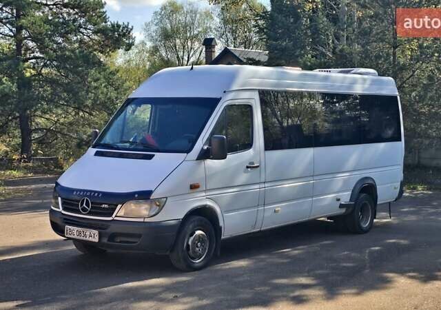 Белый Мерседес Sprinter, объемом двигателя 2.7 л и пробегом 500 тыс. км за 10799 $, фото 15 на Automoto.ua
