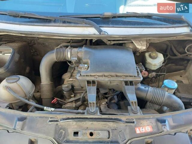 Білий Мерседес Sprinter, об'ємом двигуна 0 л та пробігом 550 тис. км за 10000 $, фото 3 на Automoto.ua