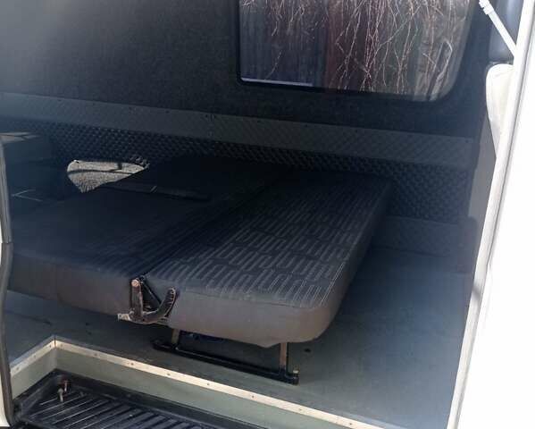 Білий Мерседес Sprinter, об'ємом двигуна 2.1 л та пробігом 356 тис. км за 11500 $, фото 10 на Automoto.ua