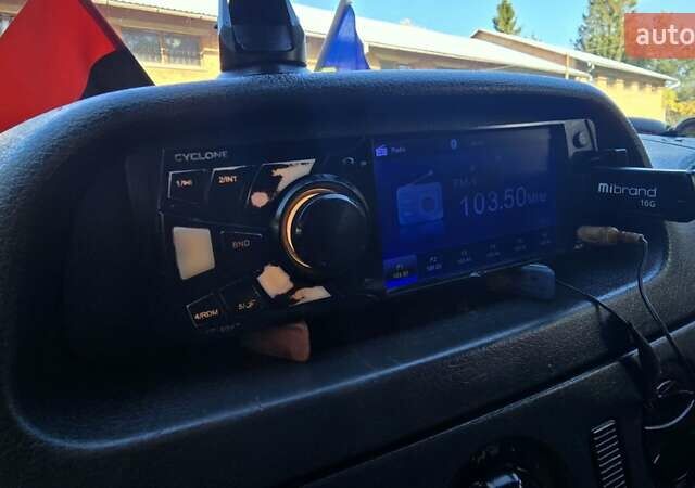 Белый Мерседес Sprinter, объемом двигателя 2.7 л и пробегом 500 тыс. км за 10799 $, фото 23 на Automoto.ua