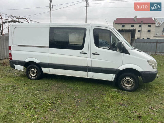 Білий Мерседес Sprinter, об'ємом двигуна 2.15 л та пробігом 600 тис. км за 5100 $, фото 2 на Automoto.ua