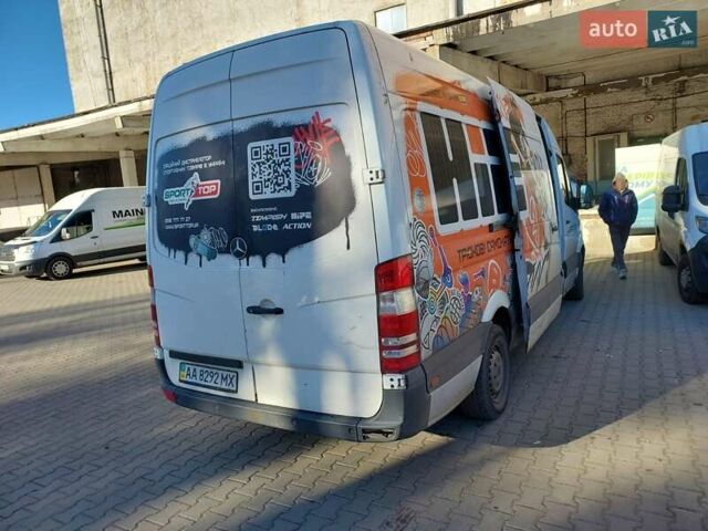 Білий Мерседес Sprinter, об'ємом двигуна 0 л та пробігом 550 тис. км за 10000 $, фото 6 на Automoto.ua