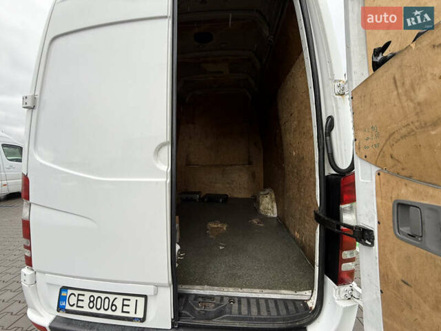 Белый Мерседес Sprinter, объемом двигателя 3 л и пробегом 700 тыс. км за 20488 $, фото 22 на Automoto.ua
