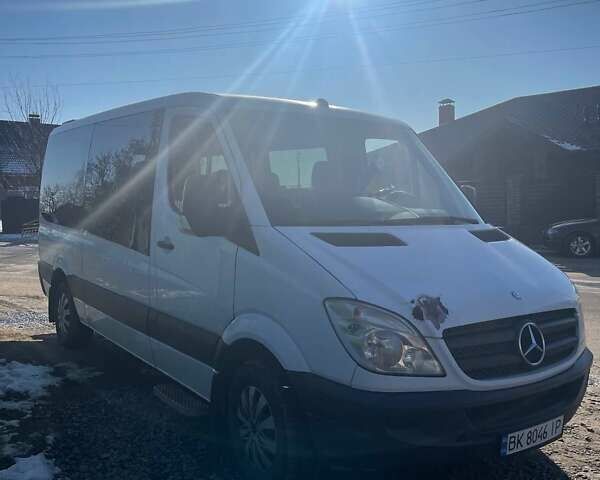 Білий Мерседес Sprinter, об'ємом двигуна 2.15 л та пробігом 771 тис. км за 11600 $, фото 3 на Automoto.ua