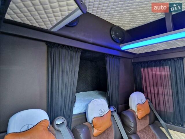 Белый Мерседес Sprinter, объемом двигателя 2.7 л и пробегом 950 тыс. км за 16399 $, фото 7 на Automoto.ua