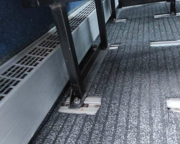 Білий Мерседес Sprinter, об'ємом двигуна 2.15 л та пробігом 771 тис. км за 11600 $, фото 16 на Automoto.ua