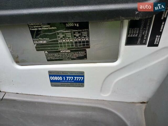 Белый Мерседес Sprinter, объемом двигателя 2.15 л и пробегом 340 тыс. км за 12300 $, фото 7 на Automoto.ua