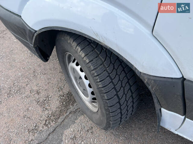 Белый Мерседес Sprinter, объемом двигателя 2.2 л и пробегом 240 тыс. км за 14200 $, фото 11 на Automoto.ua