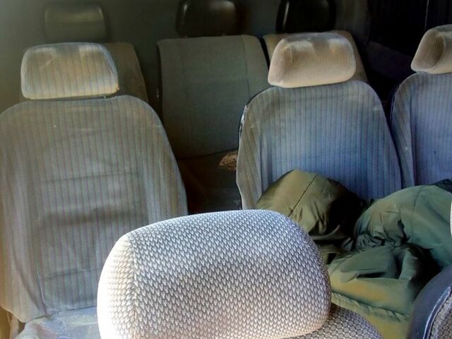 Белый Мерседес Sprinter, объемом двигателя 2.1 л и пробегом 385 тыс. км за 9700 $, фото 9 на Automoto.ua