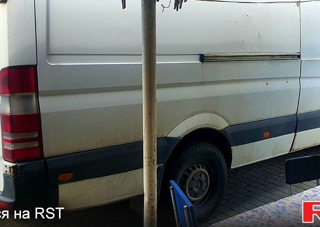 Білий Мерседес Sprinter, об'ємом двигуна 2.1 л та пробігом 430 тис. км за 8900 $, фото 9 на Automoto.ua