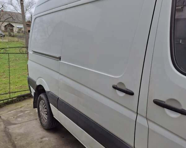 Белый Мерседес Sprinter, объемом двигателя 2.2 л и пробегом 289 тыс. км за 10500 $, фото 2 на Automoto.ua