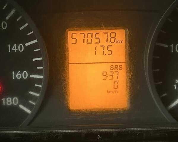Білий Мерседес Sprinter, об'ємом двигуна 3 л та пробігом 570 тис. км за 16000 $, фото 20 на Automoto.ua
