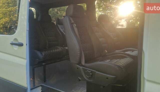Белый Мерседес Sprinter, объемом двигателя 2.1 л и пробегом 600 тыс. км за 9450 $, фото 13 на Automoto.ua