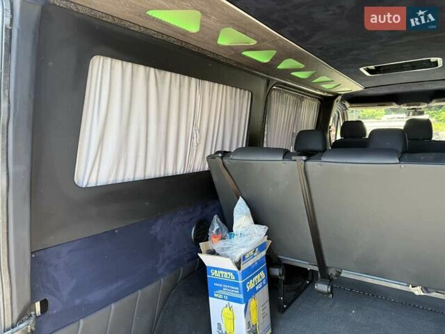 Белый Мерседес Sprinter, объемом двигателя 2.2 л и пробегом 240 тыс. км за 15000 $, фото 8 на Automoto.ua