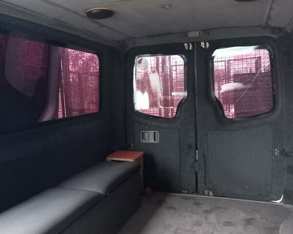 Белый Мерседес Sprinter, объемом двигателя 2.2 л и пробегом 590 тыс. км за 11500 $, фото 9 на Automoto.ua
