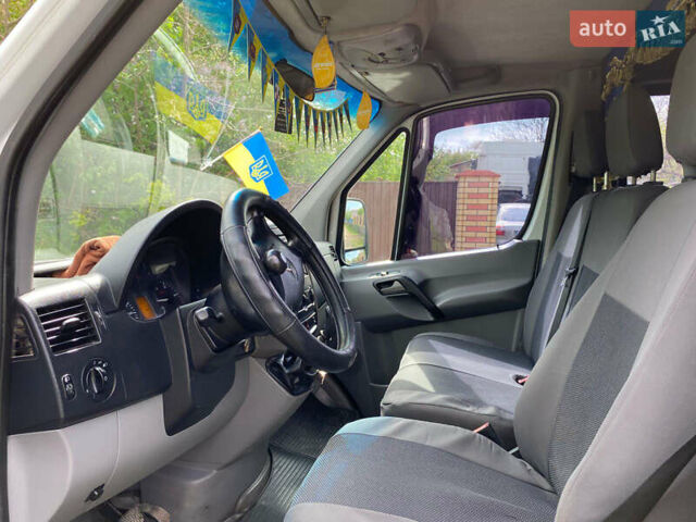 Белый Мерседес Sprinter, объемом двигателя 2.1 л и пробегом 500 тыс. км за 11800 $, фото 22 на Automoto.ua