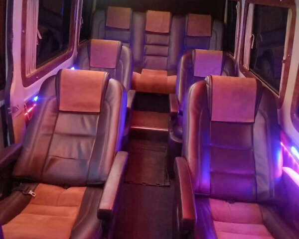 Белый Мерседес Sprinter, объемом двигателя 2.15 л и пробегом 735 тыс. км за 19500 $, фото 6 на Automoto.ua