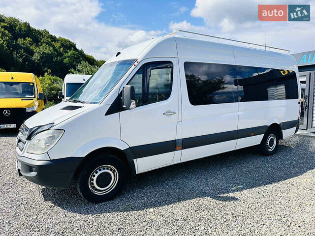 Білий Мерседес Sprinter, об'ємом двигуна 2.15 л та пробігом 550 тис. км за 12800 $, фото 1 на Automoto.ua